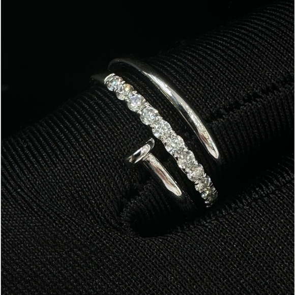 Cartier Style white gold and natural diamond ring - Picture 1 of 2